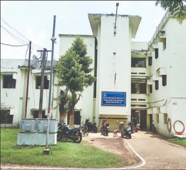 ବାଣୀବିହାରରେ ହଷ୍ଟେଲ୍‌ ରୁମ୍‌ ବିକ୍ରି: ବର୍ଷକୁ ଭଡ଼ା ୫୦ ହଜାର, ଅ�